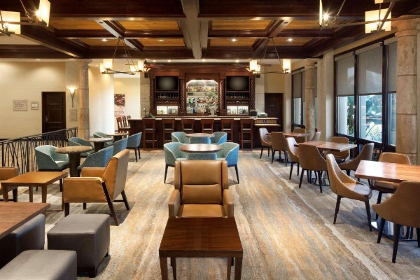 DoubleTree By Hilton Hotel Ontario Airport image 11