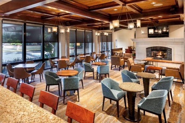 DoubleTree By Hilton Hotel Ontario Airport image 8